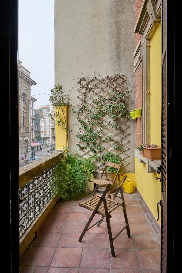Artist Nadia'S Apartment In Porta Vercellina Мілан Екстер'єр фото